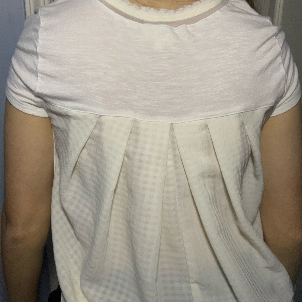White top
